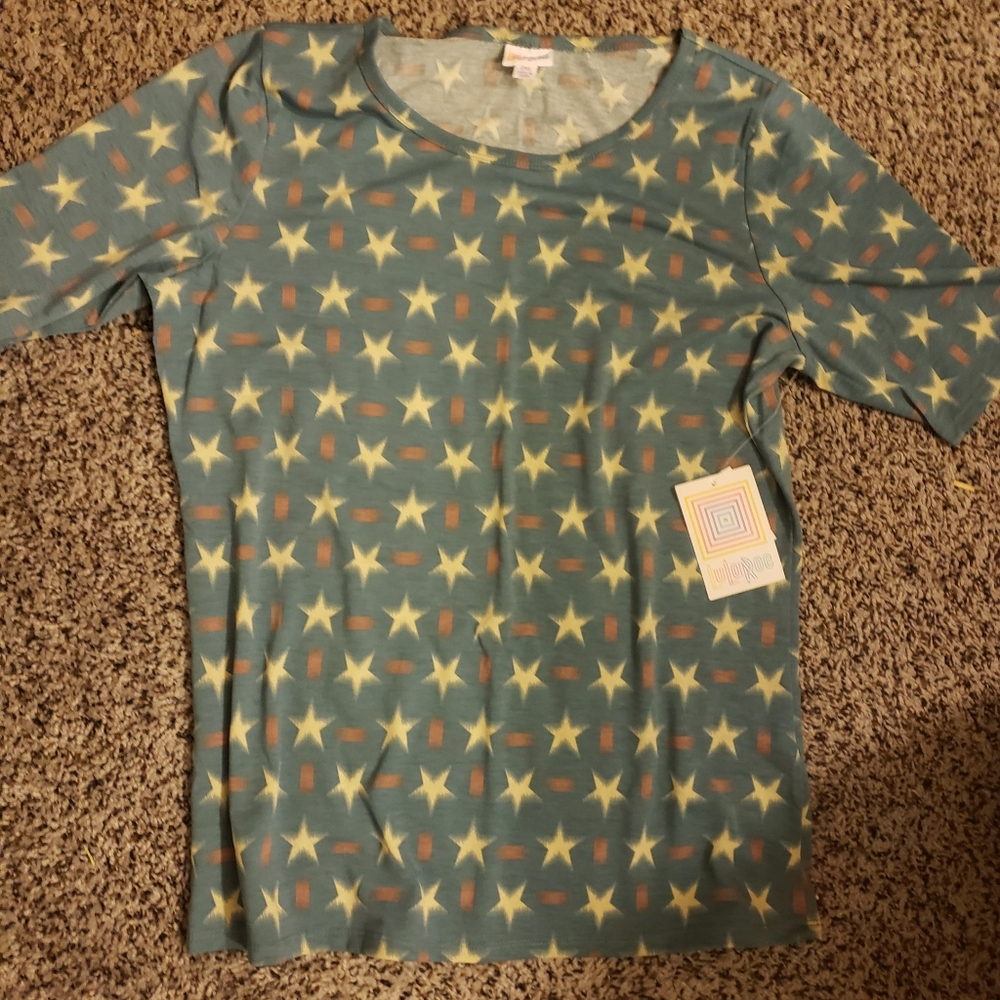 Lularoe Gigi Shirt